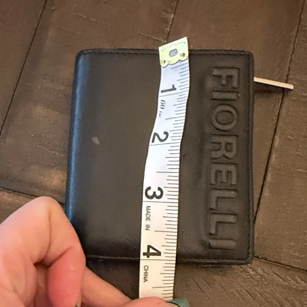 Fiorelli Men's Black Zip Wallet